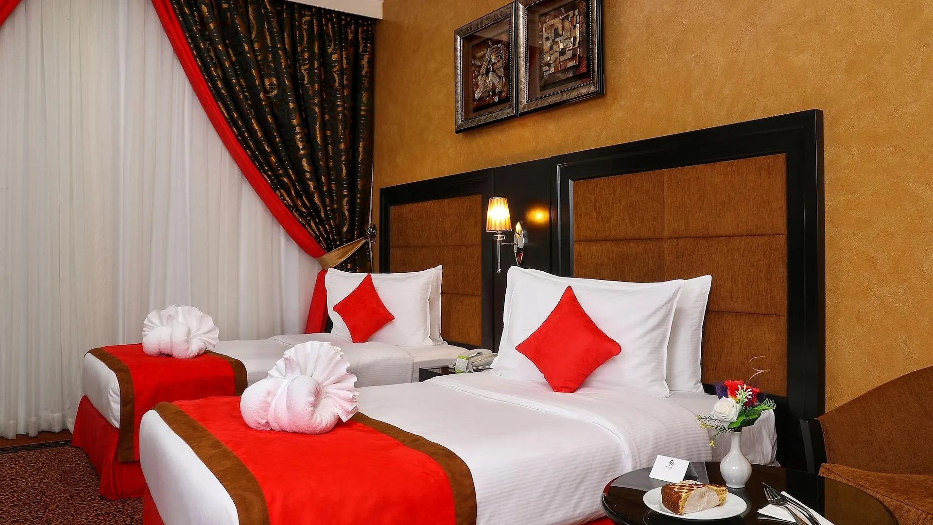 Royal Grand Suite Hotel Šardžá Aparthotel
