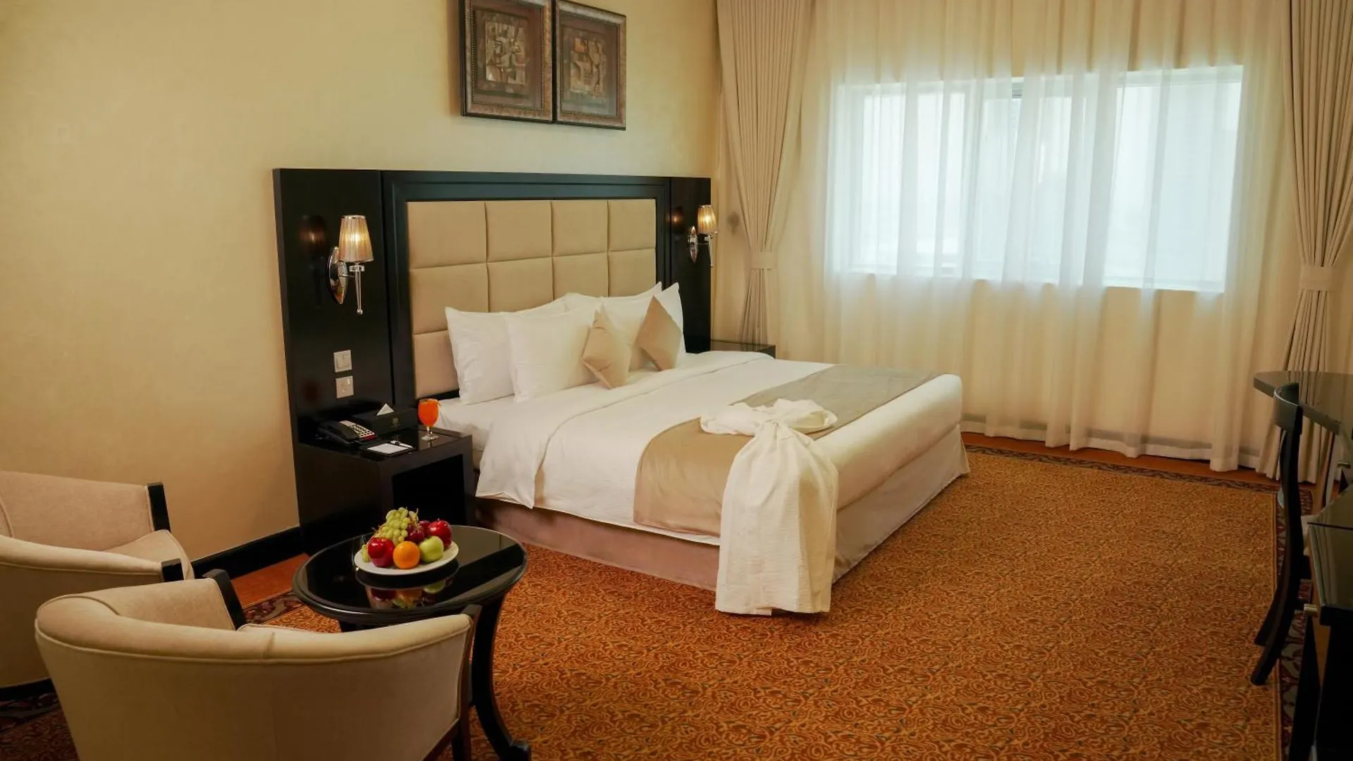 Royal Grand Suite Hotel Šardžá Aparthotel