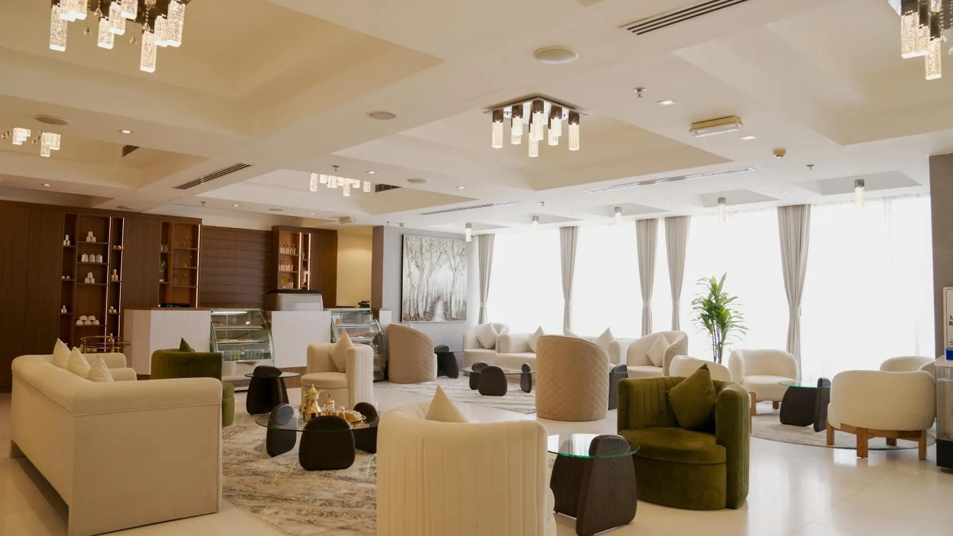 Royal Grand Suite Hotel Šardžá