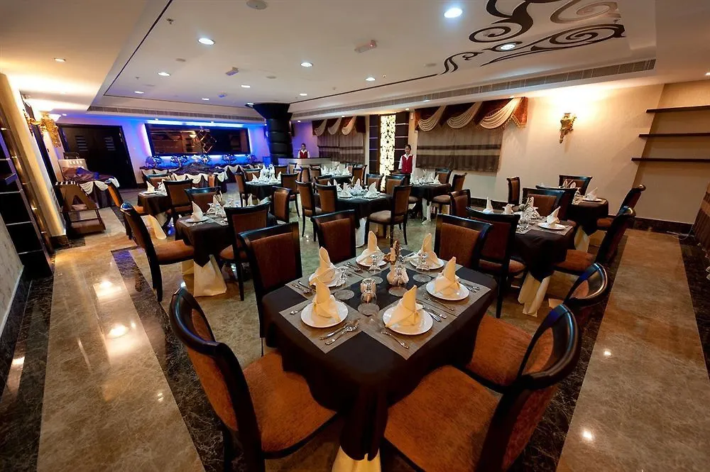 Royal Grand Suite Hotel Şarja