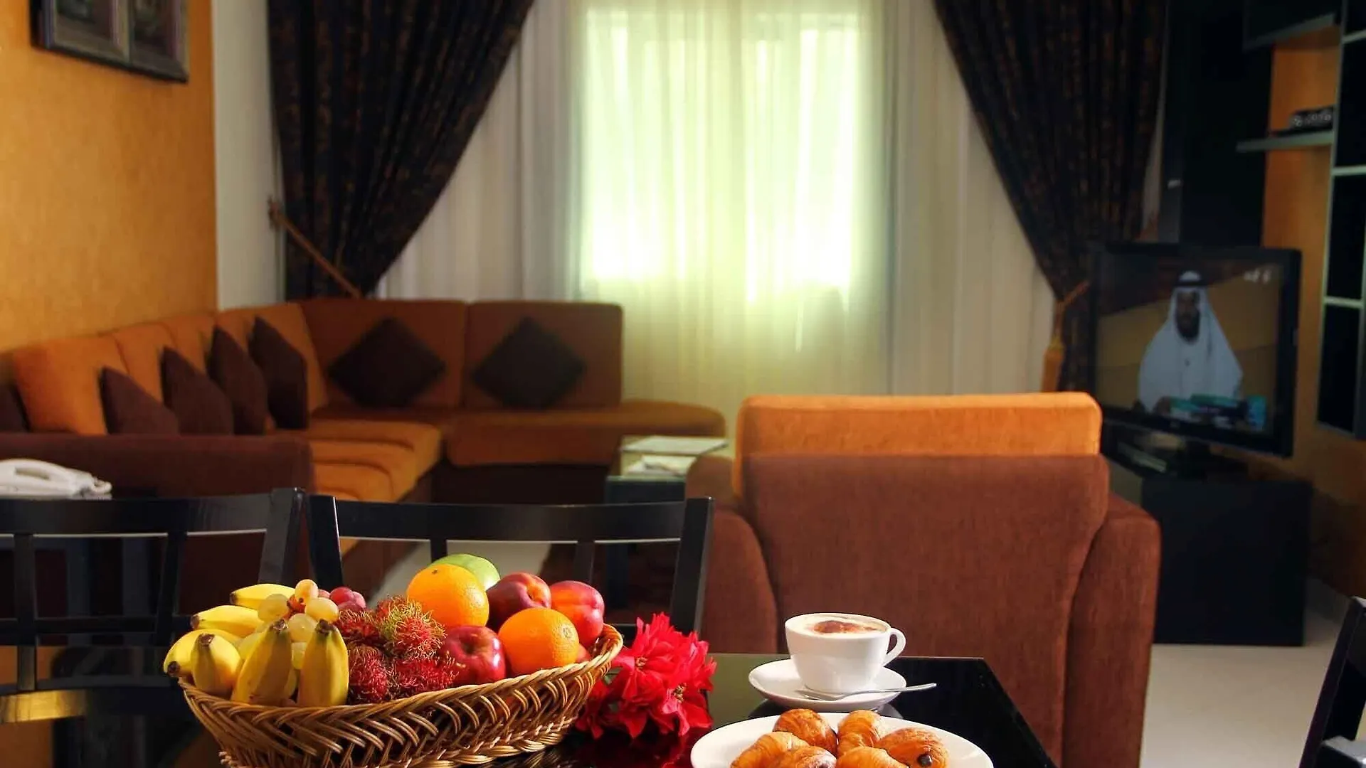 Royal Grand Suite Hotel Шарджа Апарт-отель