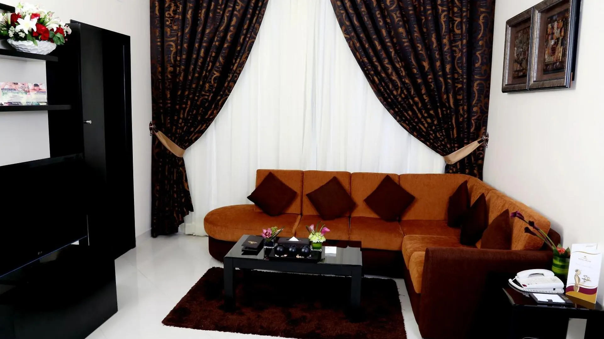 Royal Grand Suite Hotel Schardscha
